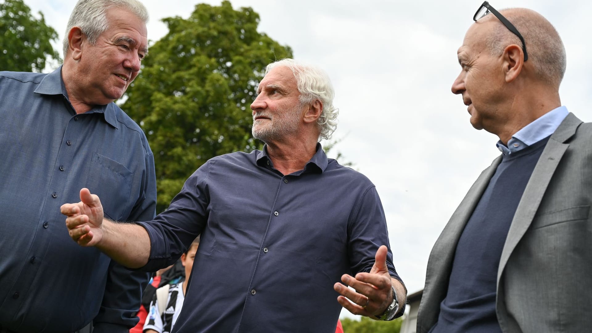 Peter Frymuth (l)