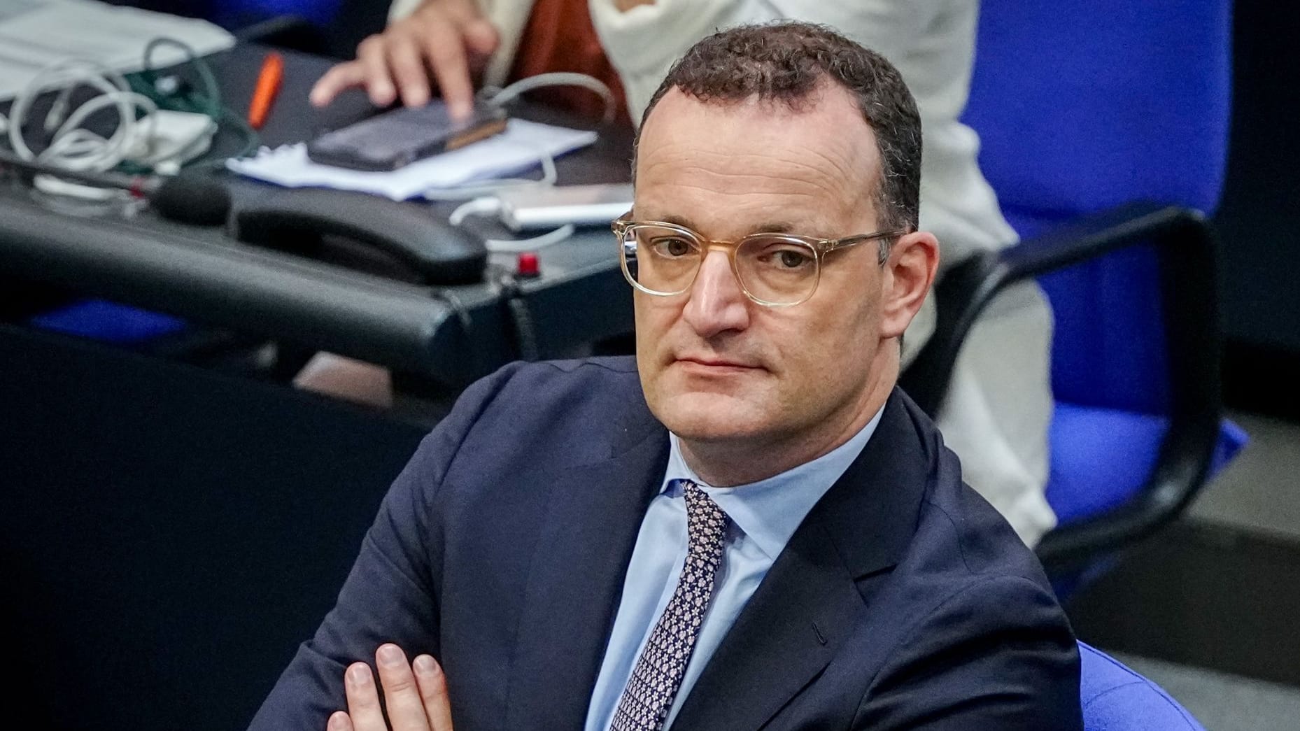 Jens Spahn im Bundestag: Die SPD macht den Fraktionschef der Union für die gescheiterte Richterwahl verantwortlich.
