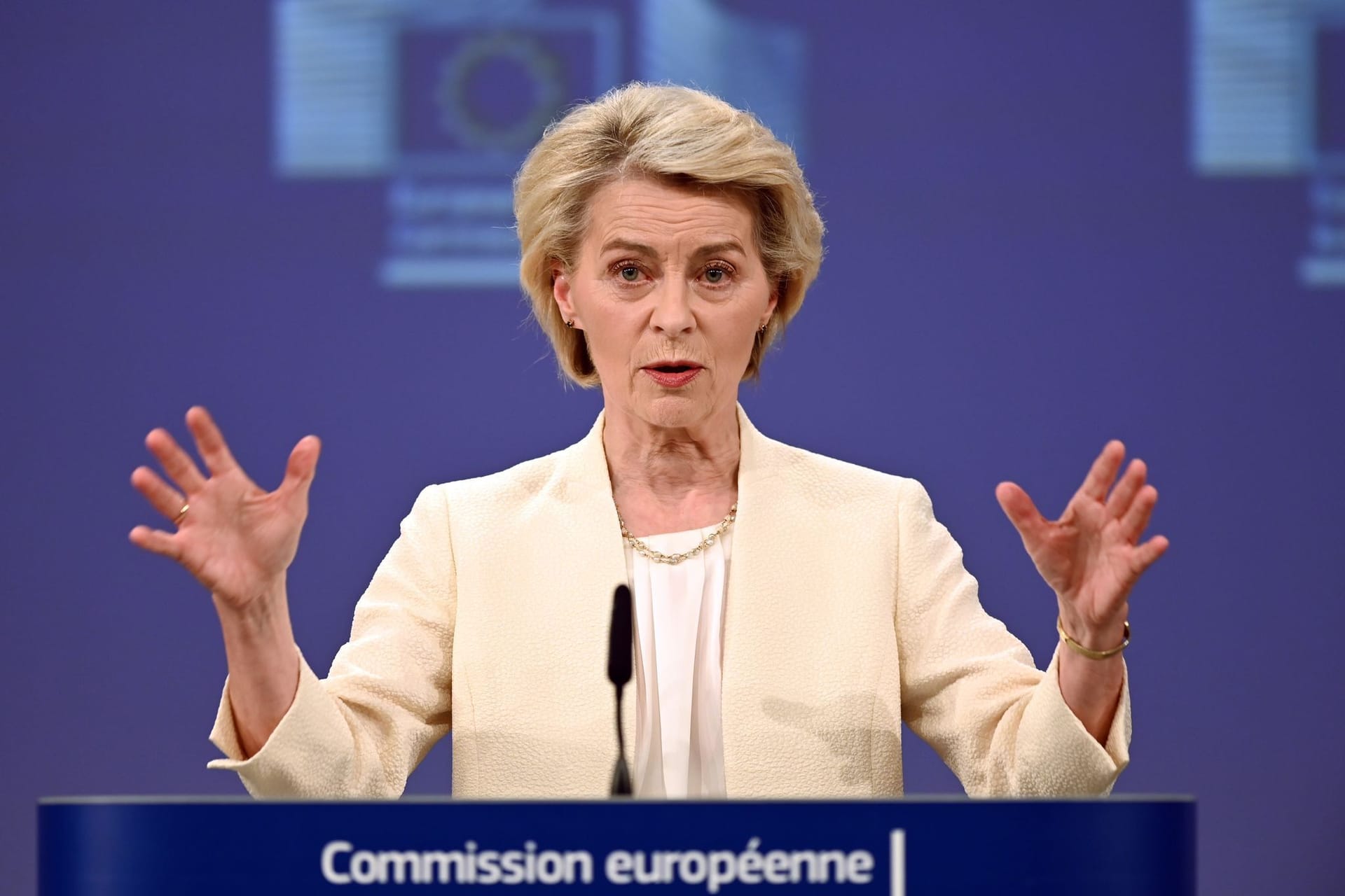 EU-Kommission stellt Vorschlag für langfristigen EU-Haushalt vor