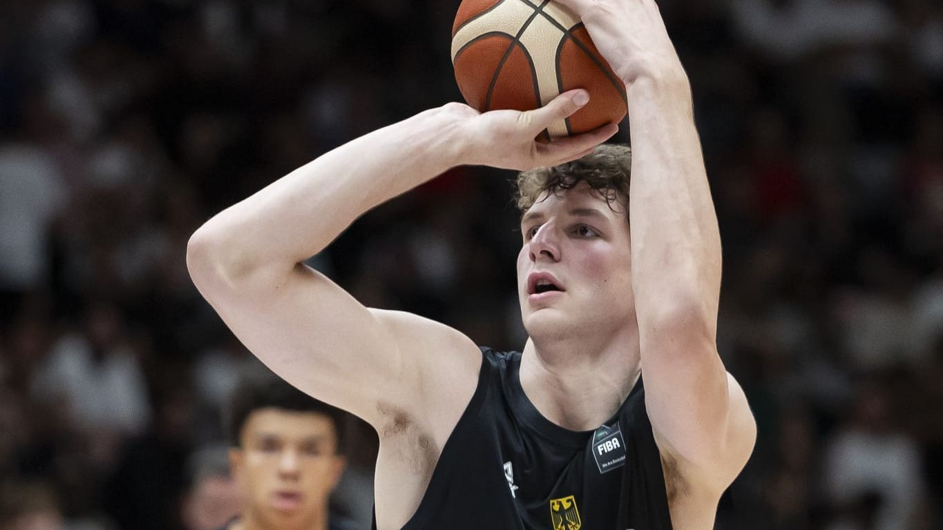 Hannes Steinbach: Der 19-Jährige machte im Finale der WM ein starktes Spiel.