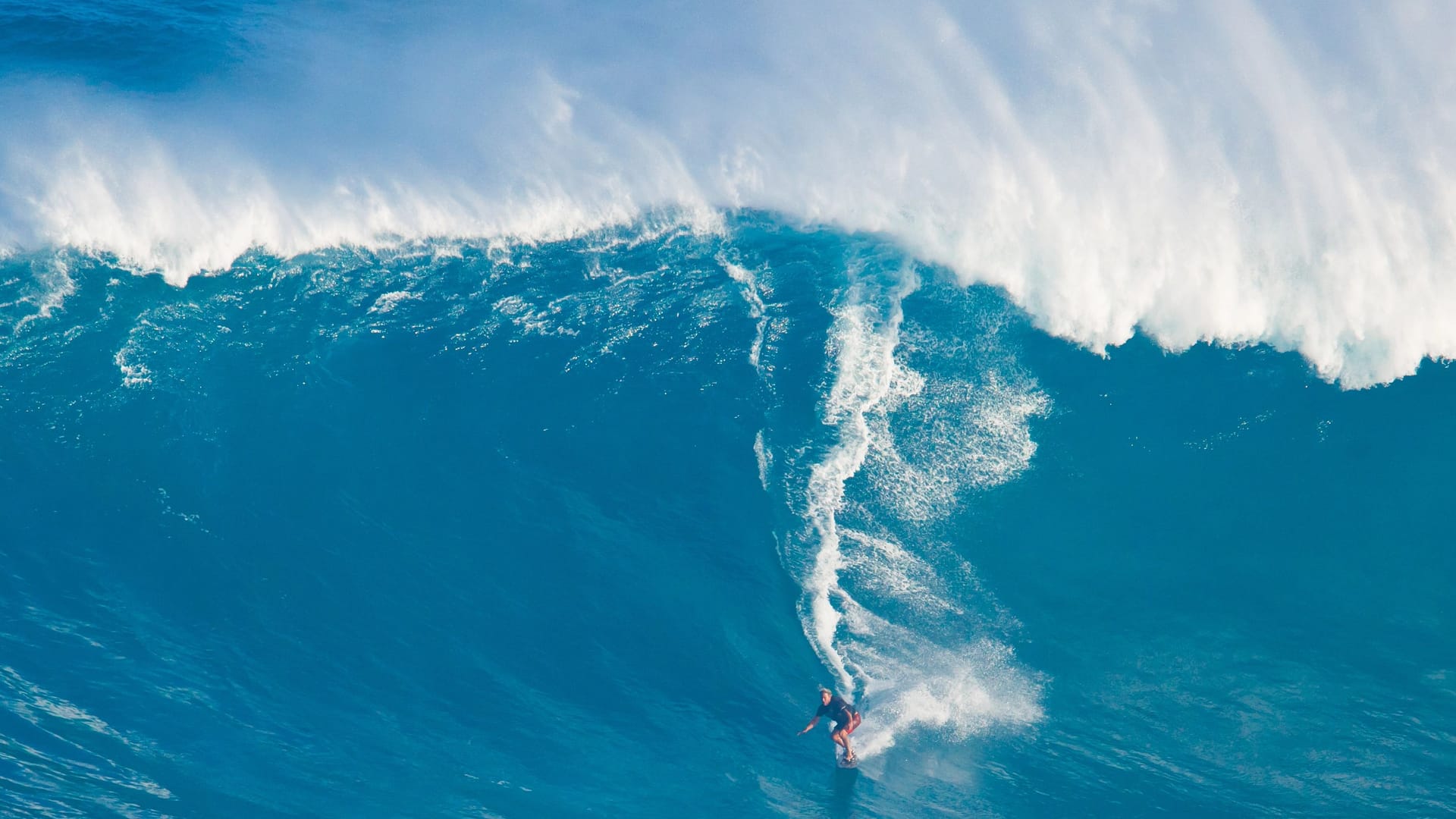Laird Hamilton kennt sich mit richtig großen Wellen aus (Archivfoto): Hier ist er auf einer Welle vor Hawaii unterwegs.