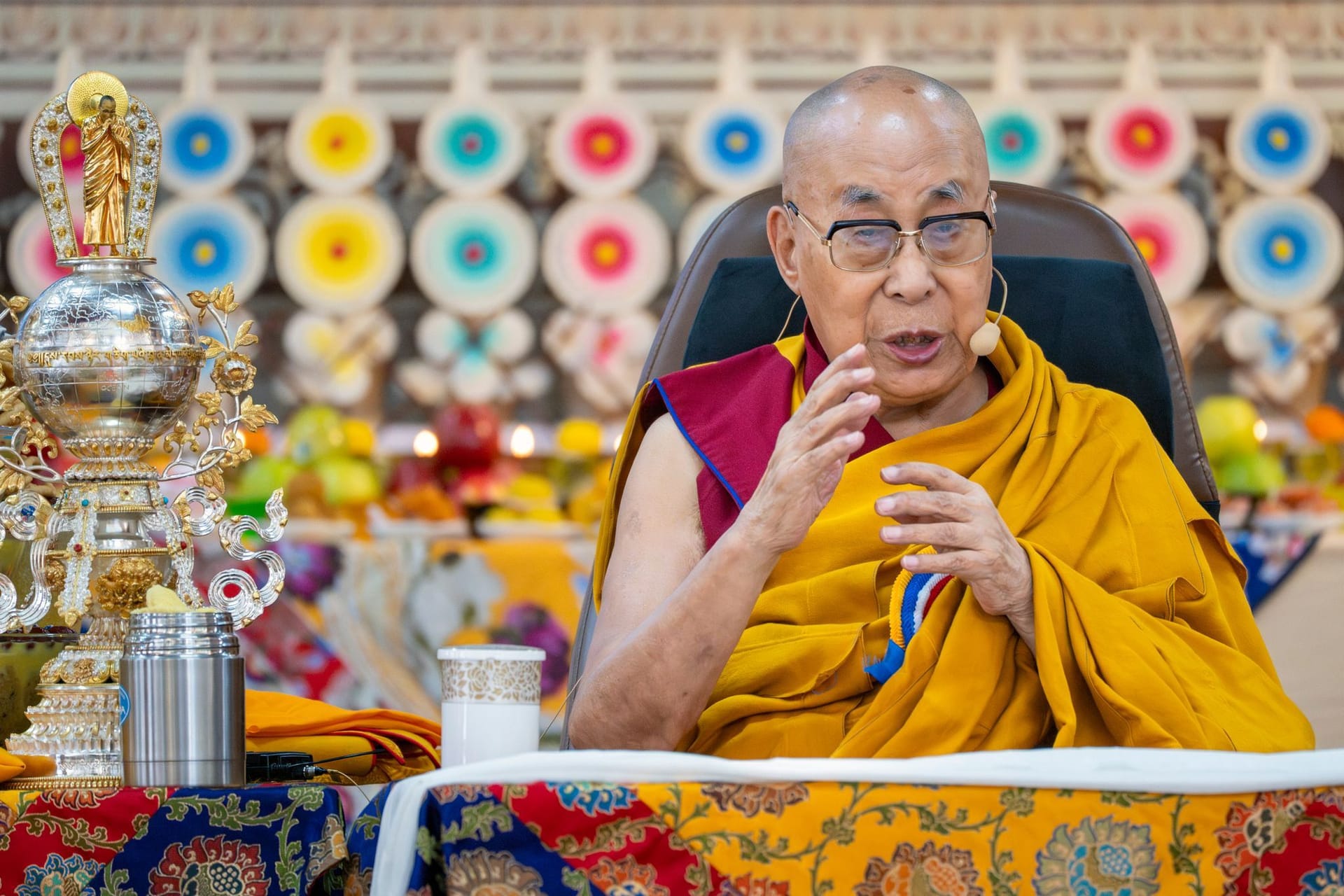 Der Dalai Lama: Das geistliche Oberhaupt Tibets spricht bei einer Veranstaltung anlässlich seines 90. Geburtstags.