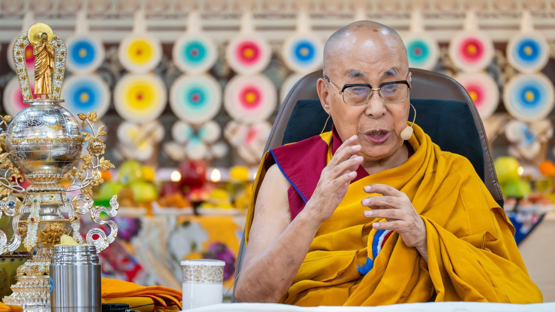 Der Dalai Lama: Das geistliche Oberhaupt Tibets spricht bei einer Veranstaltung anlässlich seines 90. Geburtstags.