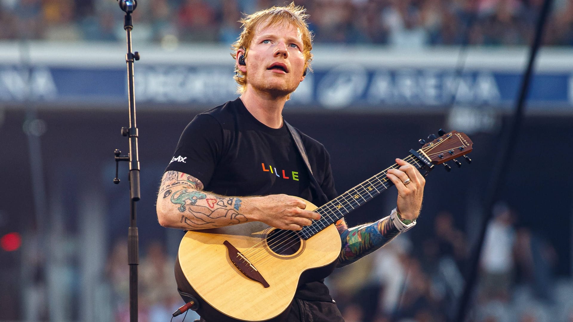 Ed Sheeran bei einem Konzert (Symbolfoto): Nach den Konzerten in Hamburg äußern sich Fans kritisch. Ed Sheeran bei einem Konzert (Symbolfoto): Nach den Konzerten in Hamburg äußern sich Fans kritisch.