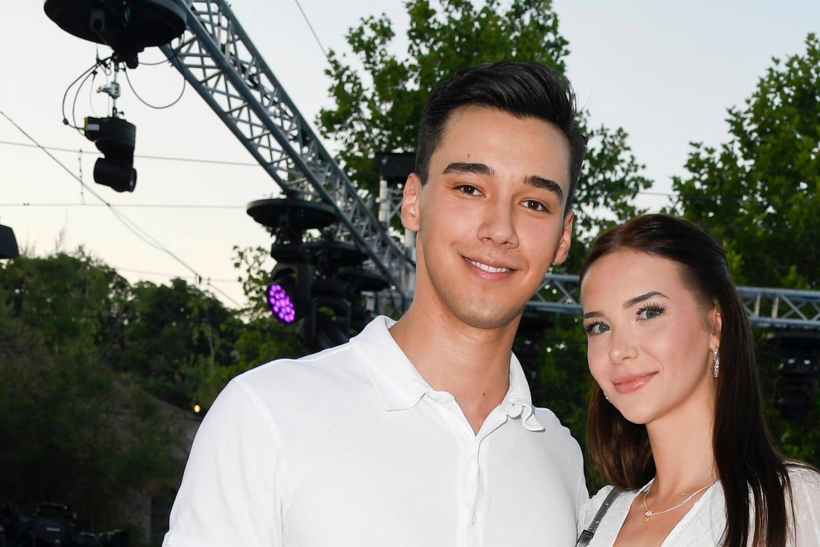 Diego Pooth und seine Freundin Louisa: Sie besuchten gemeinsam eine Show der Berliner Fashion Week.