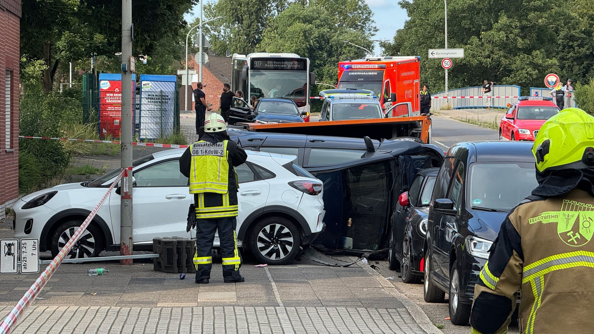 Unfallstelle in Oberhausen: Laut einer Zeitung sollen hier zwei Menschen ums Leben gekommen sein.