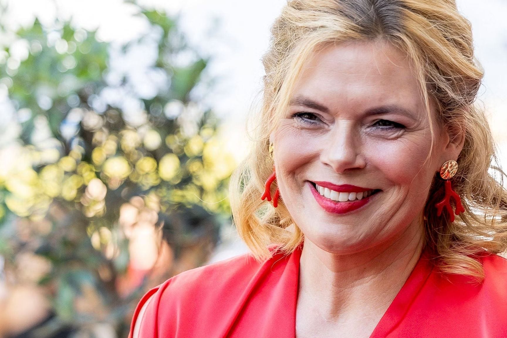 Julia Klöckner vertritt den Deutschen Bundestag selbstbewusst. Julia Klöckner vertritt den Deutschen Bundestag selbstbewusst.