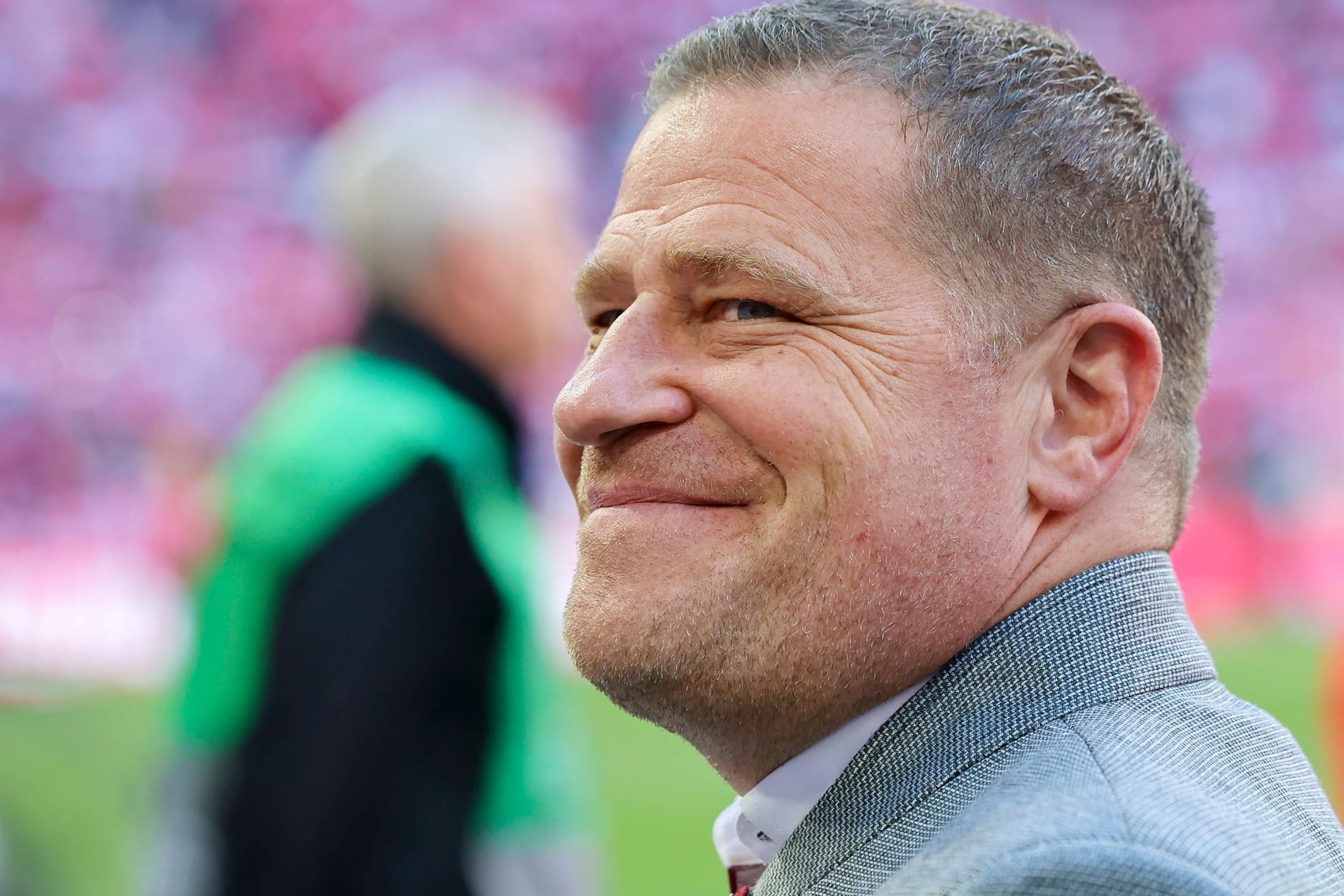 Max Eberl: Der Sportvorstand der Bayern bastelt am Kader für die neue Saison.