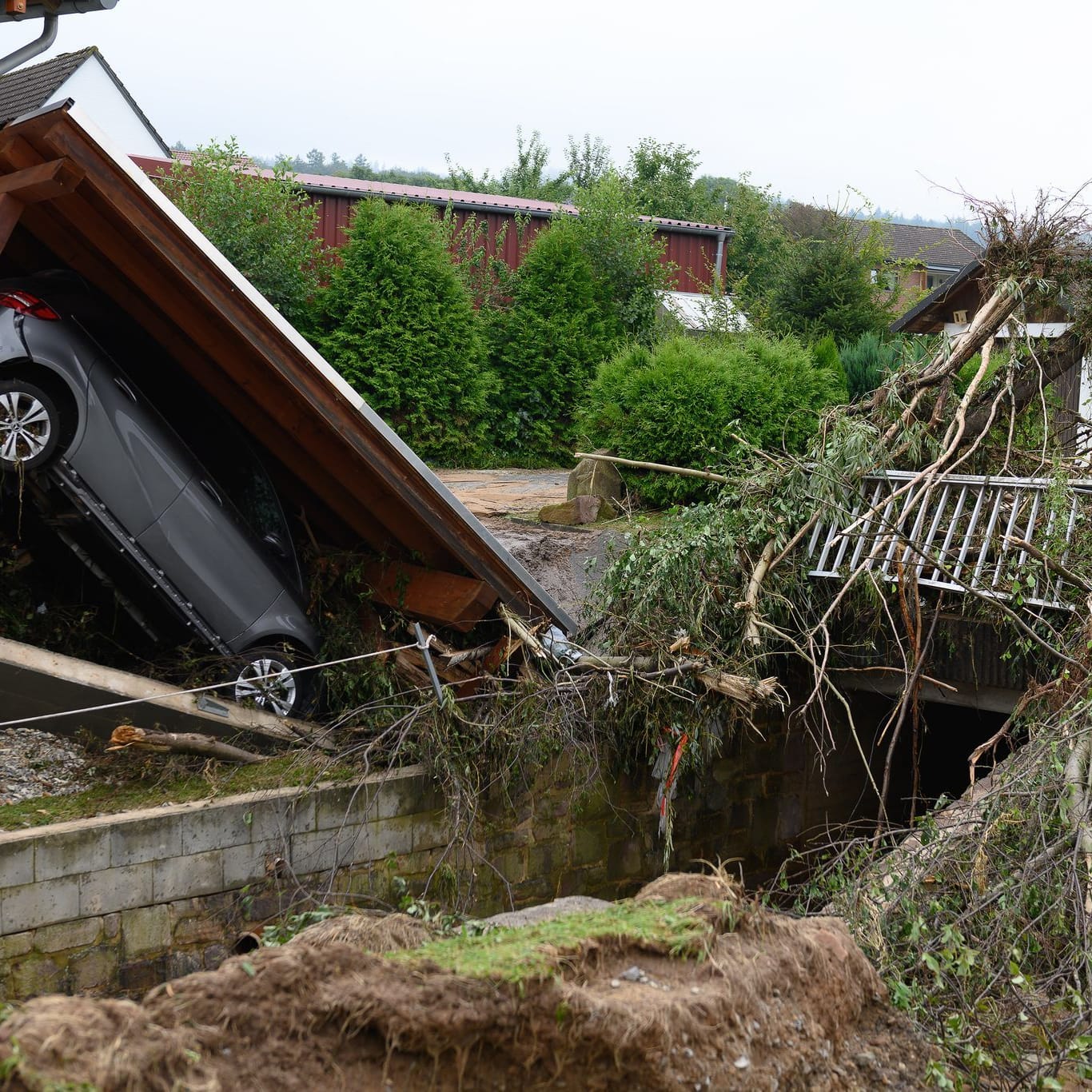 Unwetter in Nordhessen im Jahr 2024 (Archivbild): Starkregen kann erhebliche Schäden verursachen.