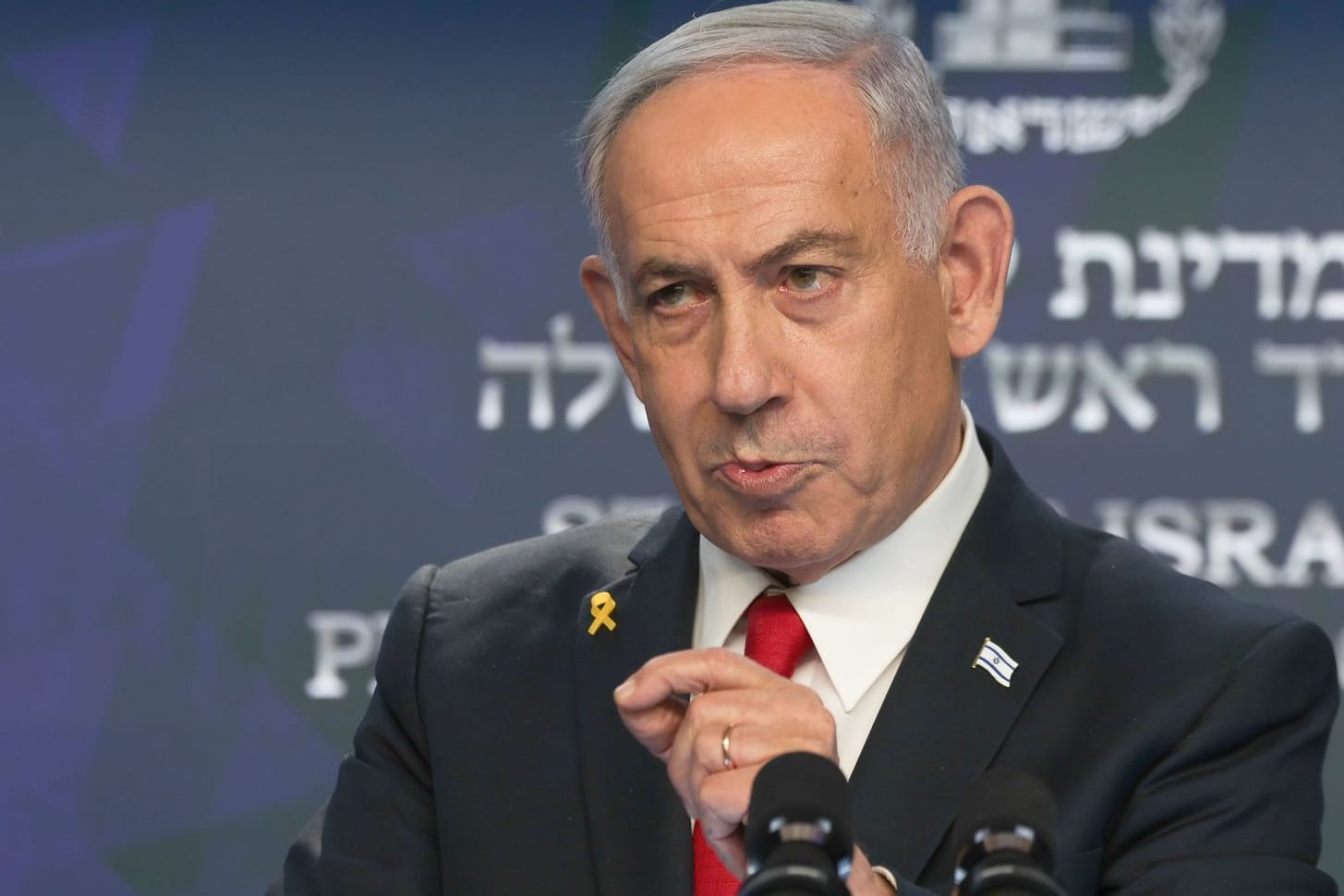 Israels Premierminister Benjamin Netanjahu: Israels Regierungschef will seine Koalition befrieden.