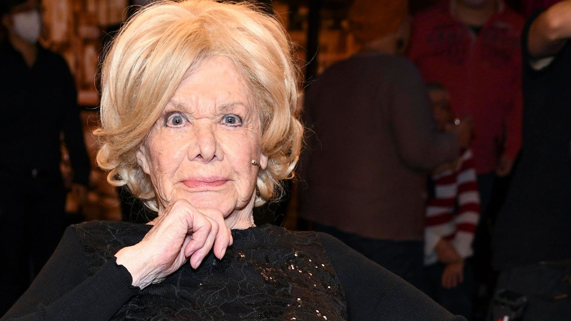 Ingrid van Bergen: Vor fast 50 Jahren wurde die Schauspielerin wegen Totschlags verurteilt. Ingrid van Bergen: Vor fast 50 Jahren wurde die Schauspielerin wegen Totschlags verurteilt.