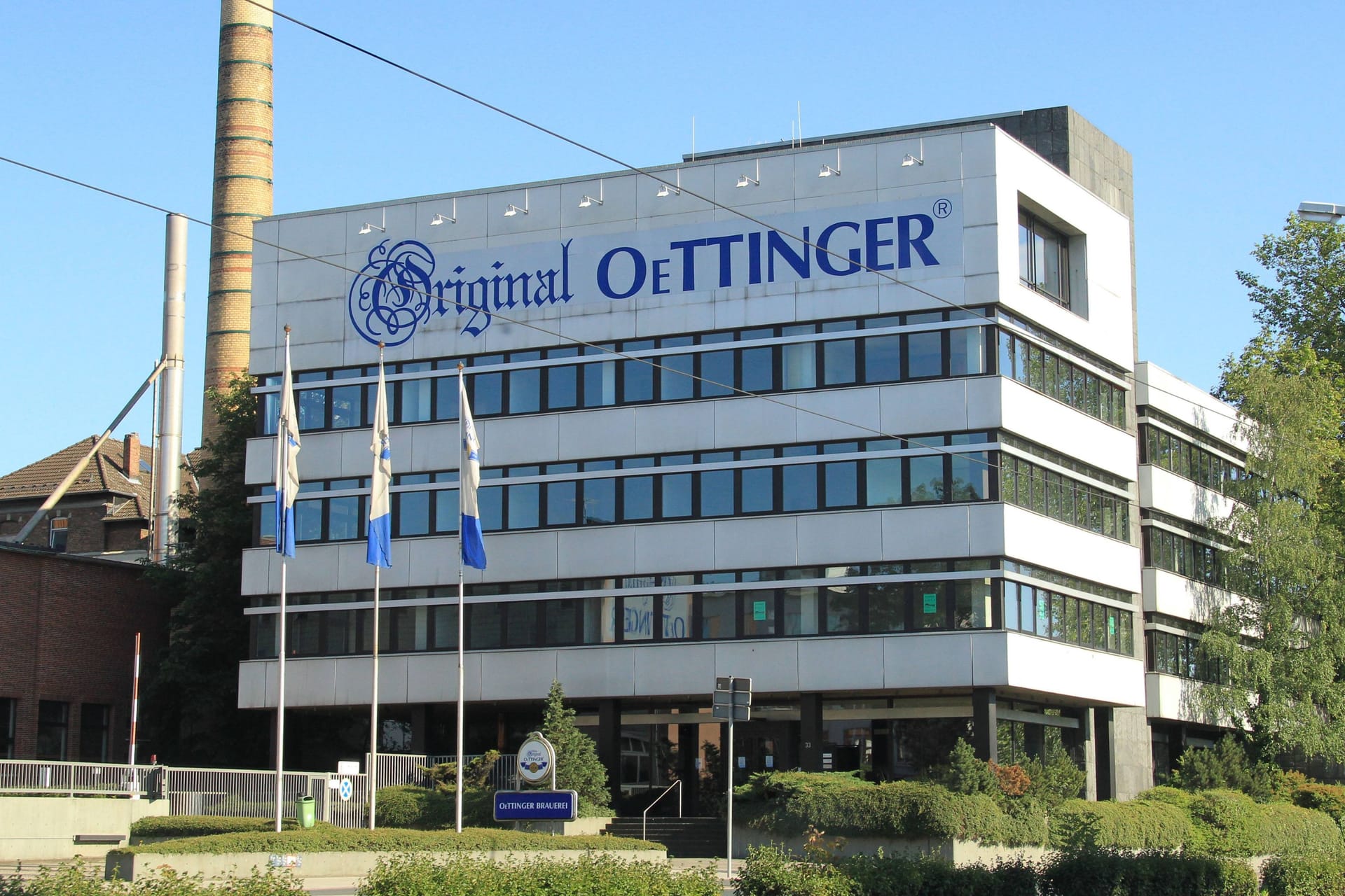 Oettinger-Brauerei in Braunschweig (Archivbild): Für Dienstag rief die Gewerkschaft NGG zum Warnstreik auf.