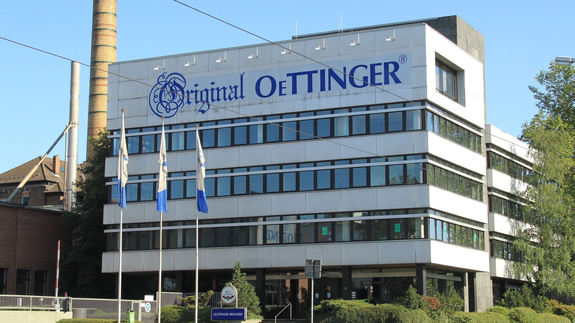 Oettinger-Brauerei in Braunschweig (Archivbild): Für Dienstag rief die Gewerkschaft NGG zum Warnstreik auf.