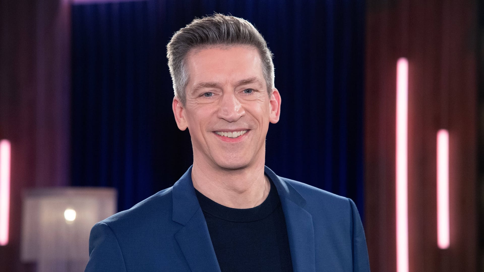 TV-Moderator Steffen Hallaschka: Der Hamburger startet mit einer neuen Quizshow durch. TV-Moderator Steffen Hallaschka: Der Hamburger startet mit einer neuen Quizshow durch.