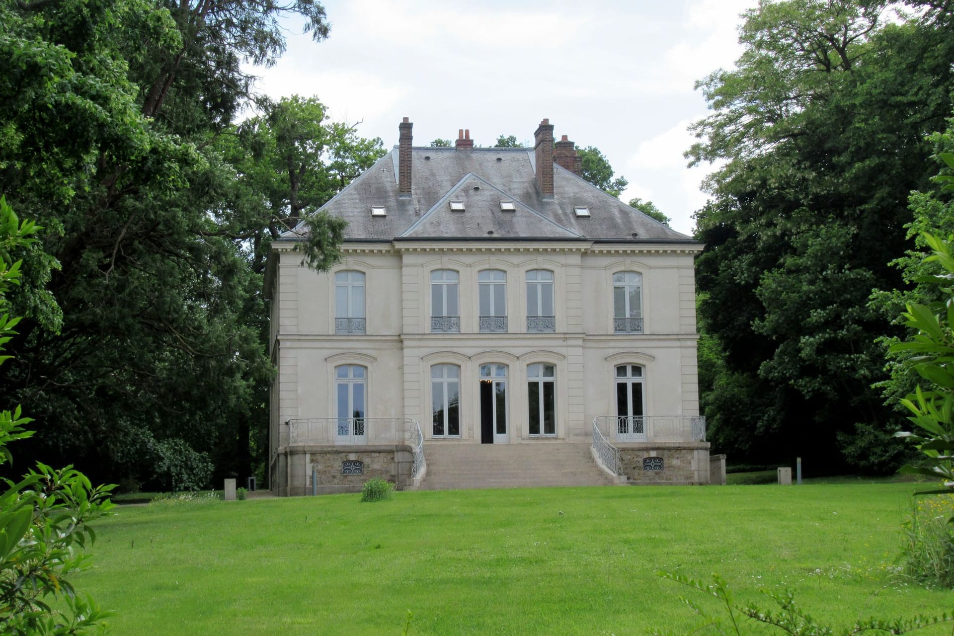 Das Anwesen von Karl Lagerfeld am Stadtrand von Paris