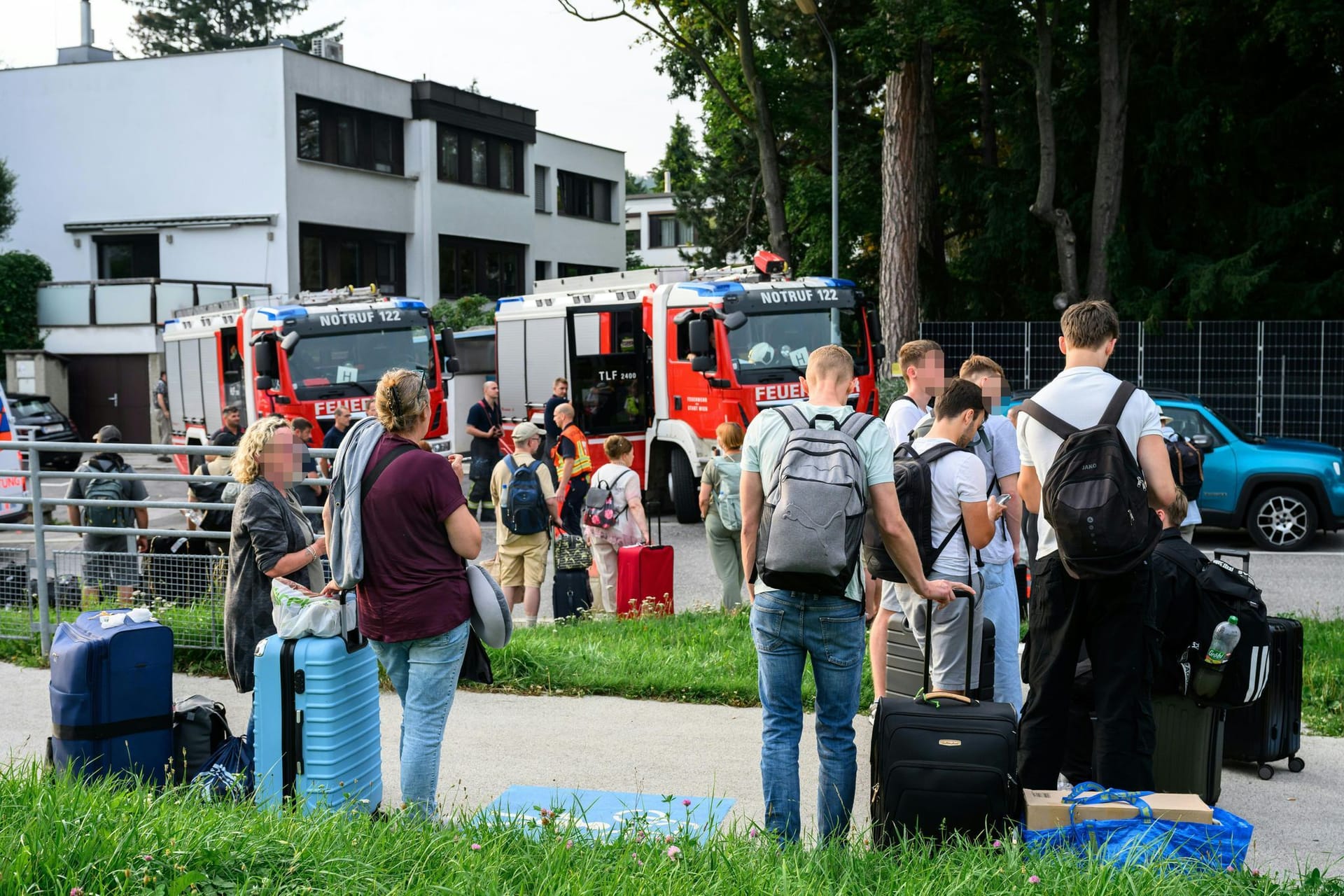 400 ICE-Passagiere aus Tunnel bei Wien gerettet