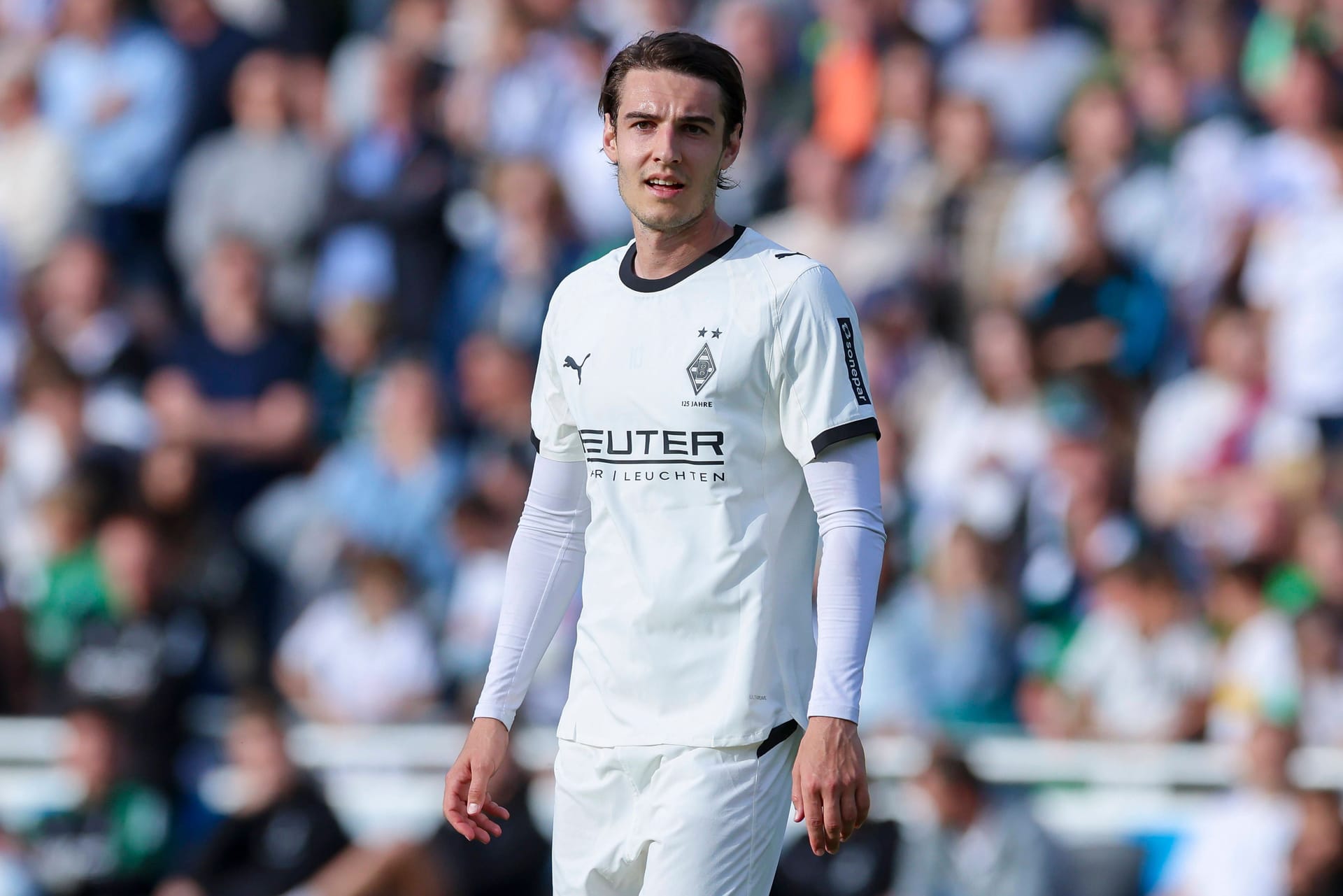Florian Neuhaus: Er muss vorerst mit der U23 von Gladbach trainieren.