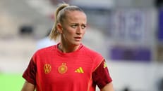 DFB-Star Schüller ist mit dieser Fußballerin zusammen