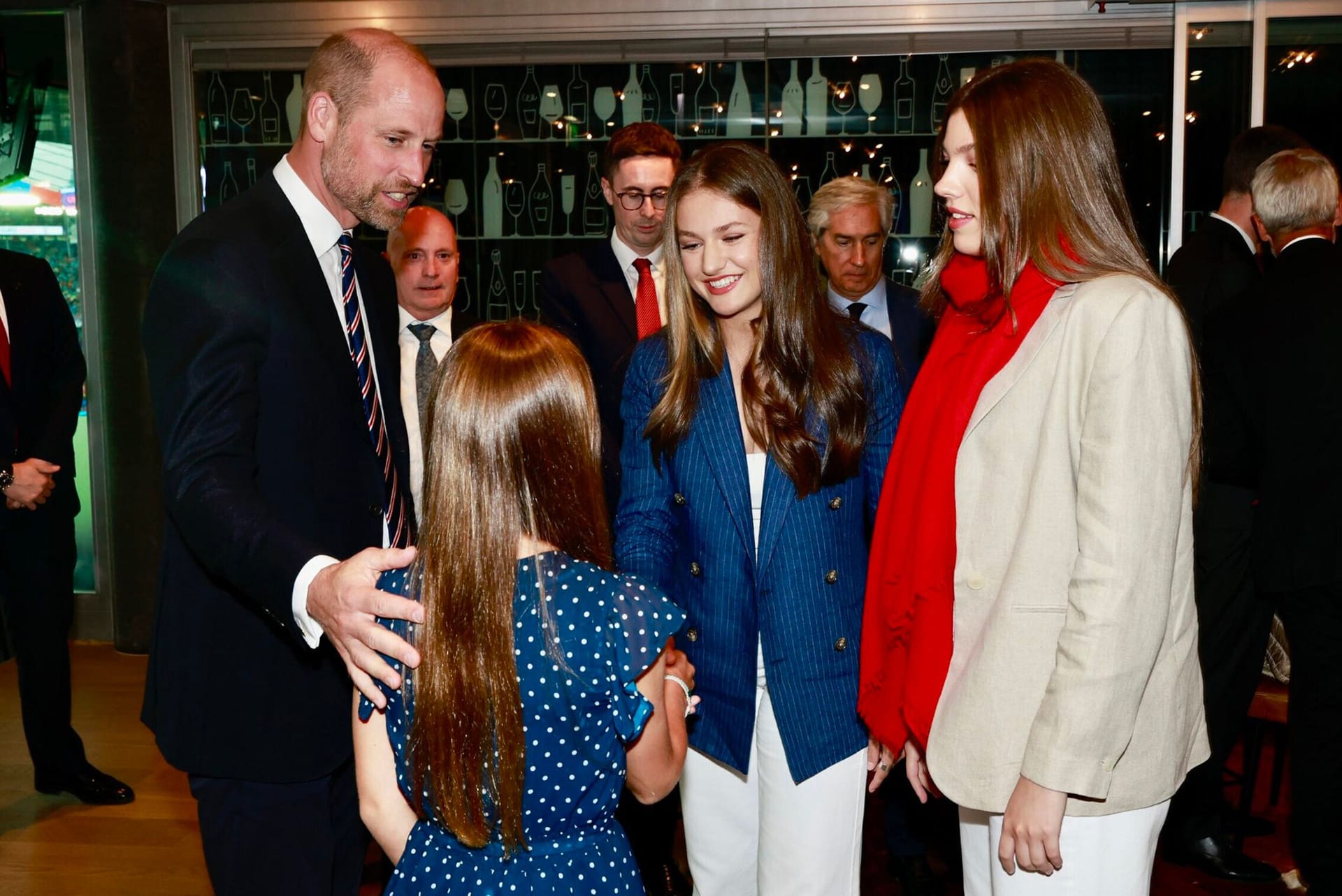 Prinz William und Prinzessin Charlotte mit Leonor und Sofia von Spanien.