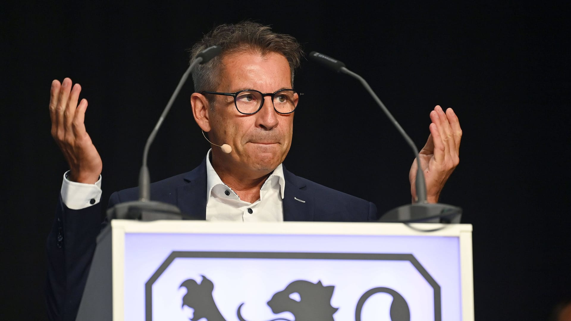 Gernot Mang (Archivbild): Er wurde am Tag nach der Verkündung des inzwischen geplatzten Deals auf der Mitgliederversammlung zum neuen Präsidenten von 1860 München gewählt.