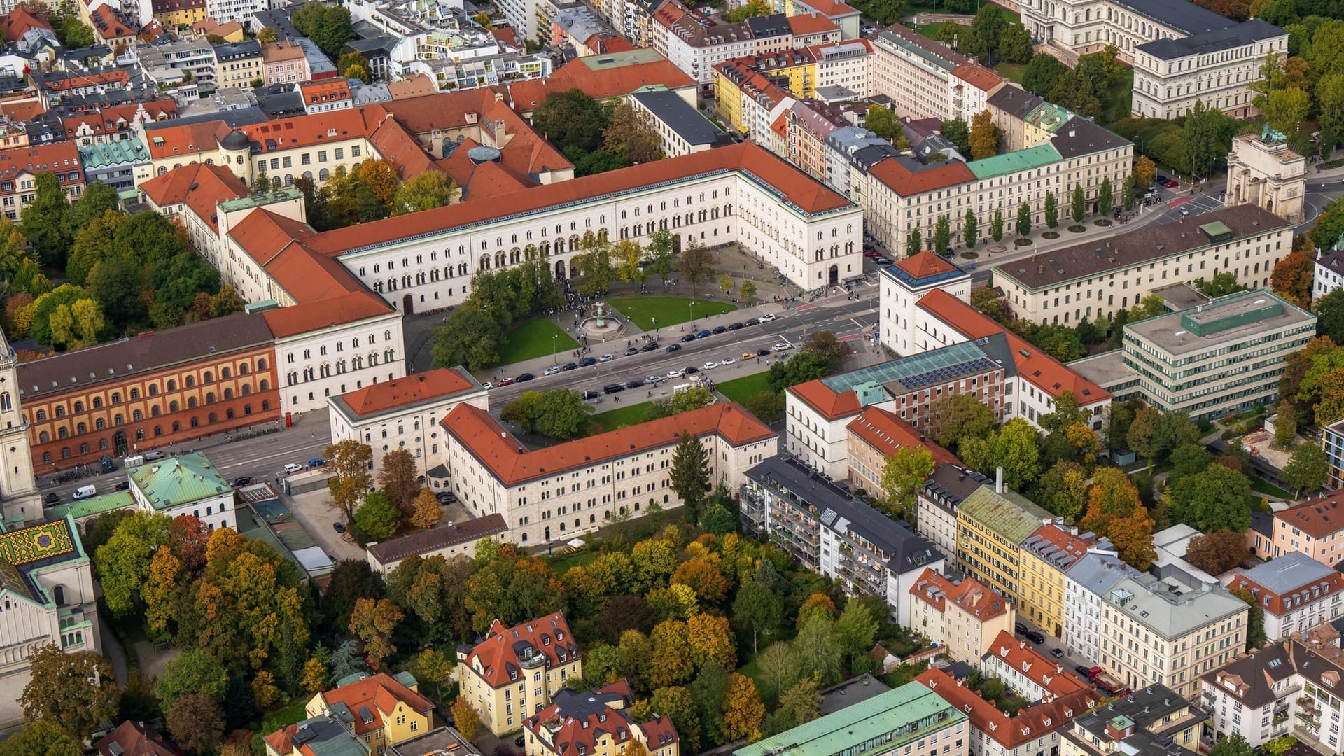 Ludwig-Maximilians-Universität München
