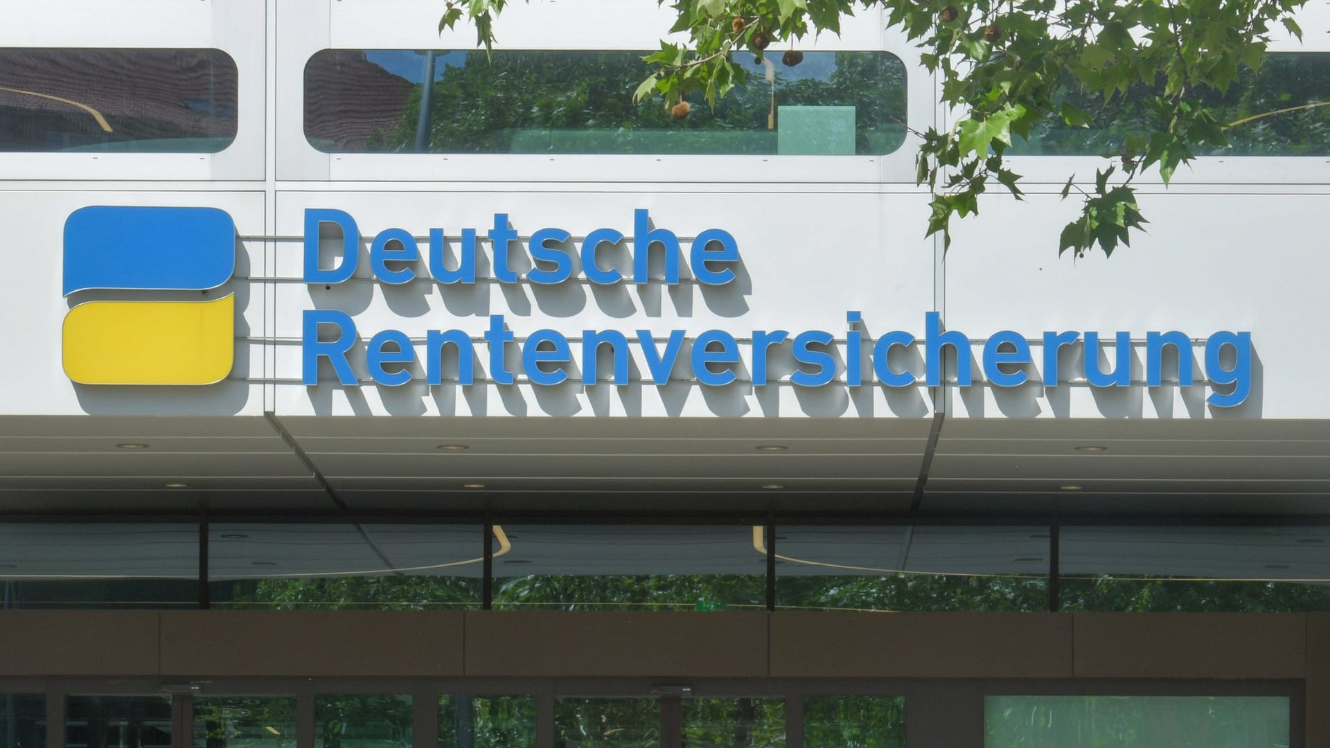 Deutsche Rentenversicherung: Die Rentenkasse hält die Einführung der Mütterrente III ab 2027 für überhastet. Deutsche Rentenversicherung: Die Rentenkasse hält die Einführung der Mütterrente III ab 2027 für überhastet.
