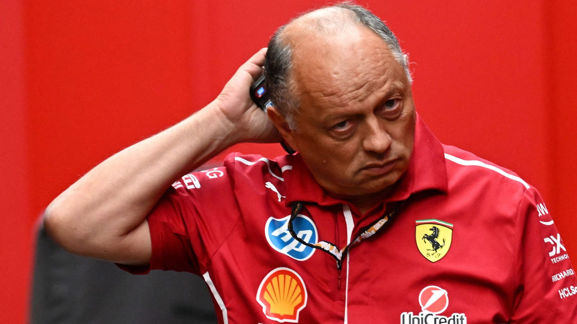 Aktuell wenig glücklich: Ferrari-Teamchef Fred Vasseur.