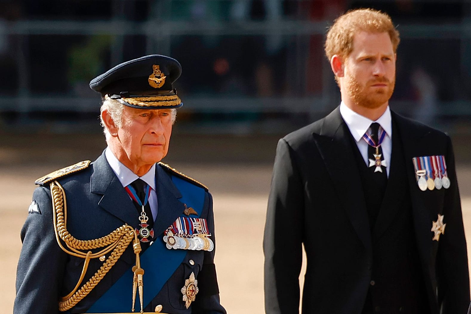 König Charles III. und Prinz Harry im September 2022: Vater und Sohn haben derzeit keinen engen Kontakt zueinander. König Charles III. und Prinz Harry im September 2022: Vater und Sohn haben derzeit keinen engen Kontakt zueinander.