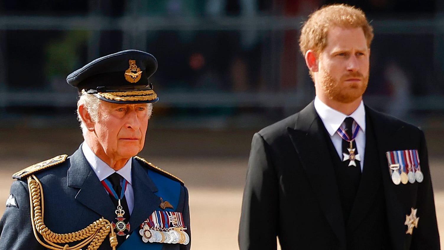 König Charles III. und Prinz Harry im September 2022: Vater und Sohn haben derzeit keinen engen Kontakt zueinander.