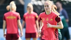 Nüsken neue Vize-Kapitänin bei den Fußballerinnen