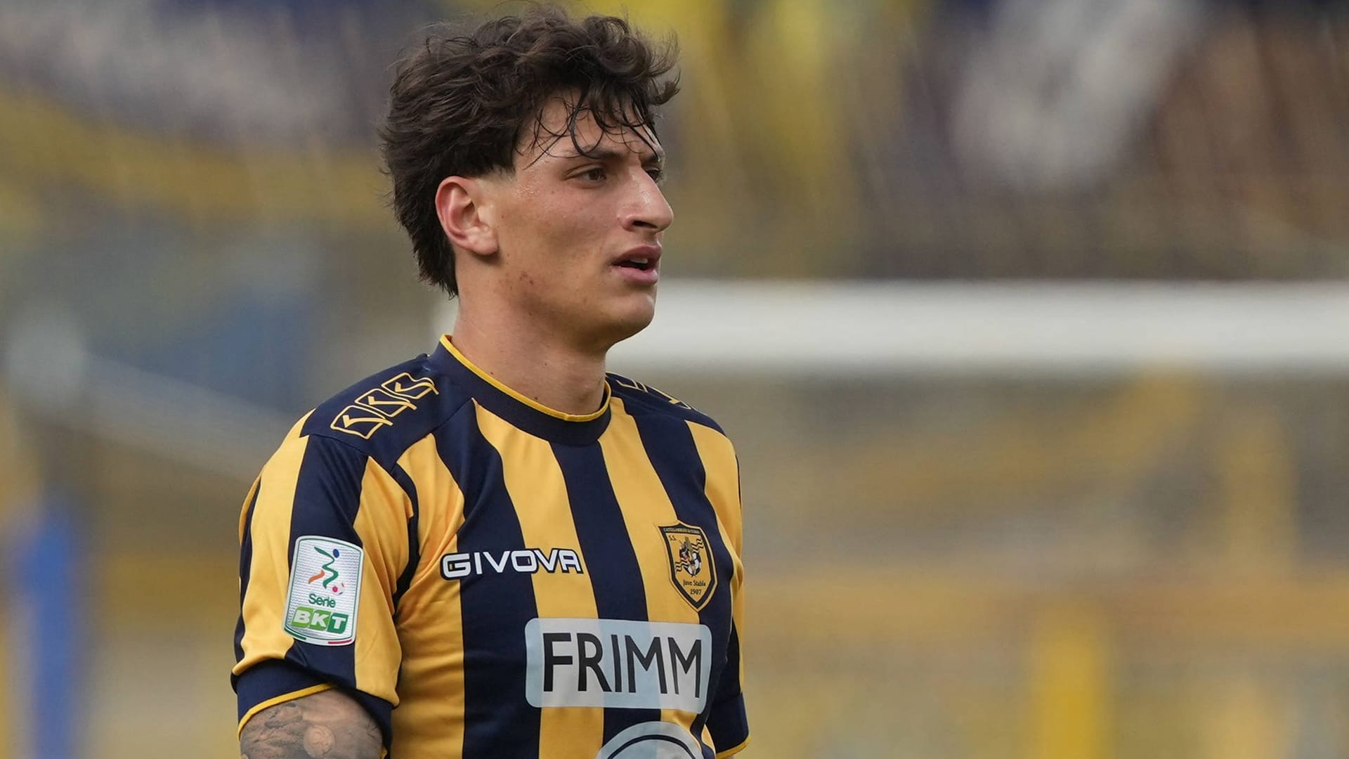 Romano Floriani Mussolini: Der Fußballer hat einen bekannten Urgroßvater.