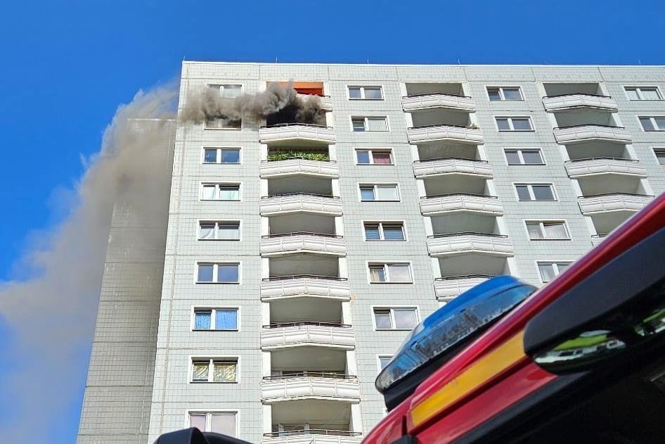 Der Einsatzort: Die Rauchentwicklung ist deutlich zu erkennen.