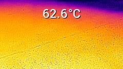 Glühende Hitze: Auf dem Asphalt herrschen 62,6 Grad Celsius.