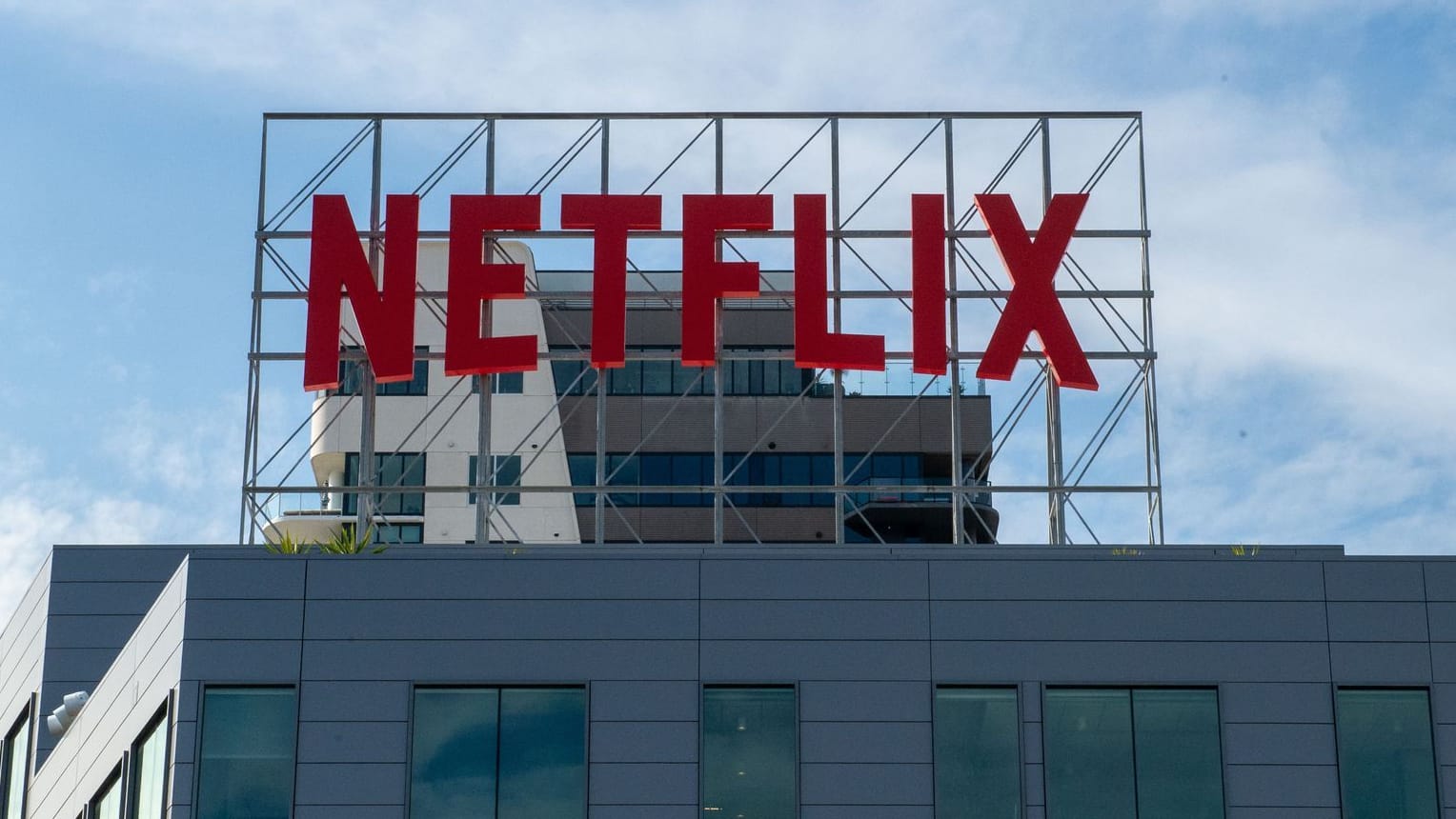 Netflix Netflix