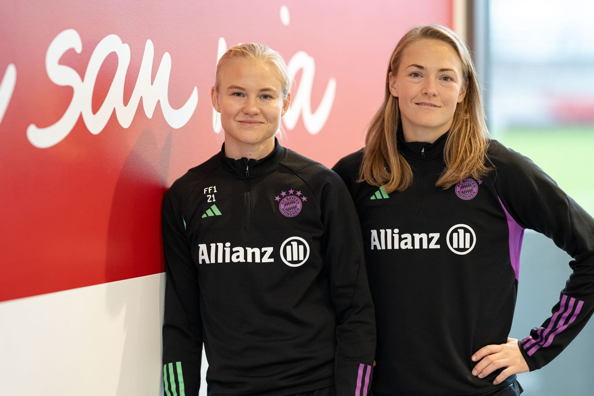 Pernille Harder und Magdalena Eriksson