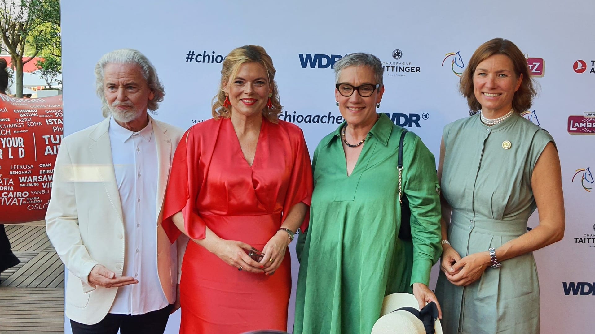 Hermann Bühlbecker, Julia Klöckner und Sibylle Keupen: Auf dem roten Teppich hatten sie sichtlich Spaß.
