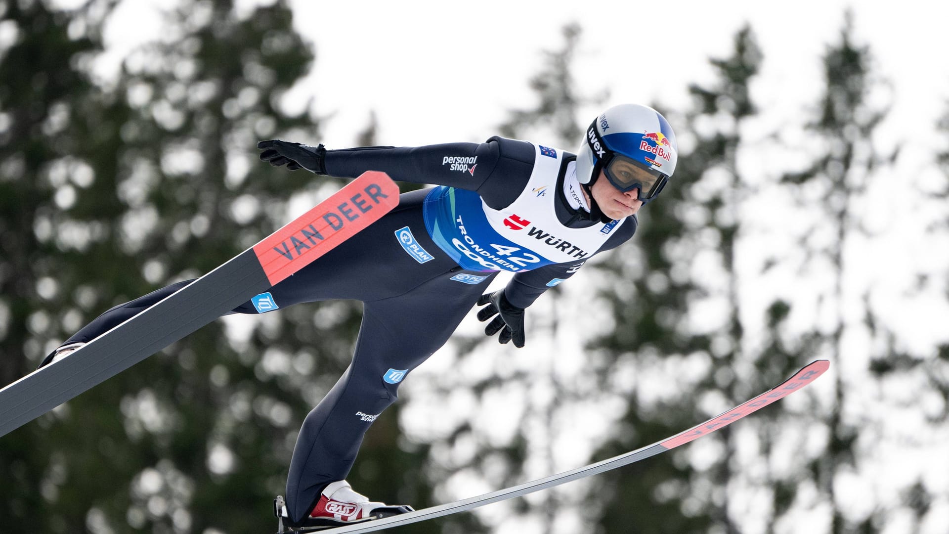 Andreas Wellinger: Der deutsche Olympiasieger von 2018 will im kommenden Jahr in Predazzo springen. Andreas Wellinger: Der deutsche Olympiasieger von 2018 will im kommenden Jahr in Predazzo springen.