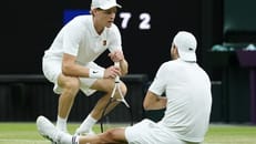 Verletzungsdrama: Sinner in Wimbledon nach Aufgabe weiter