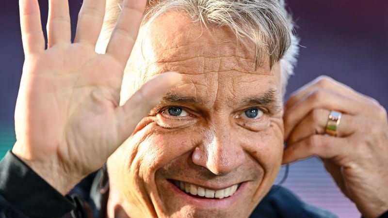 Horst Werner feierte in seinem ersten Spiel als neuer Werder-Coach einen Sieg.