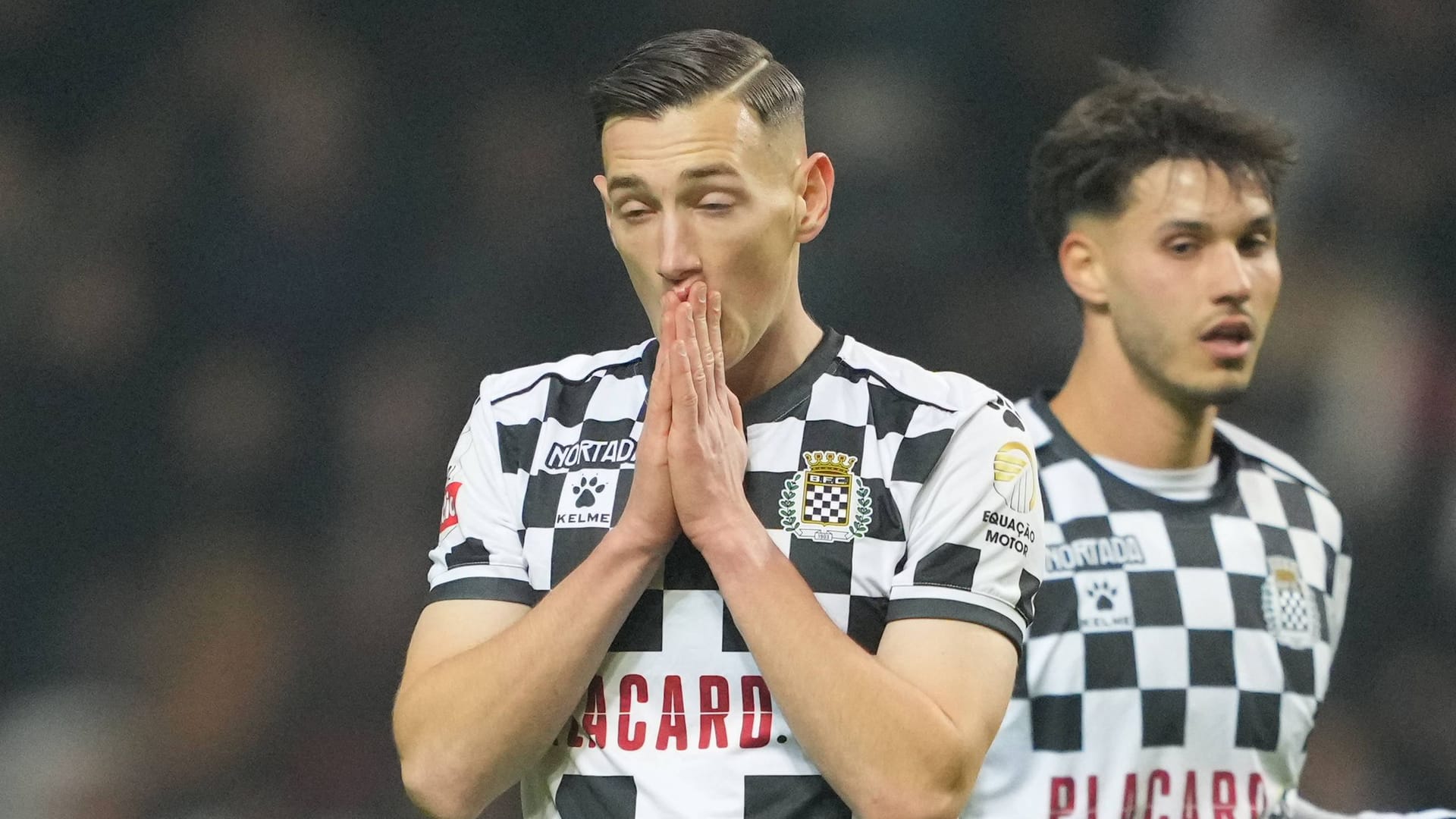 Boavista-Angreifer Róbert Boženík: Dem Klub droht ein hartes Schicksal.