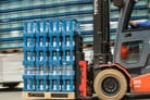 Gewerkschaft kündigt Streik gegen Getränkelogistiker von Rewe an