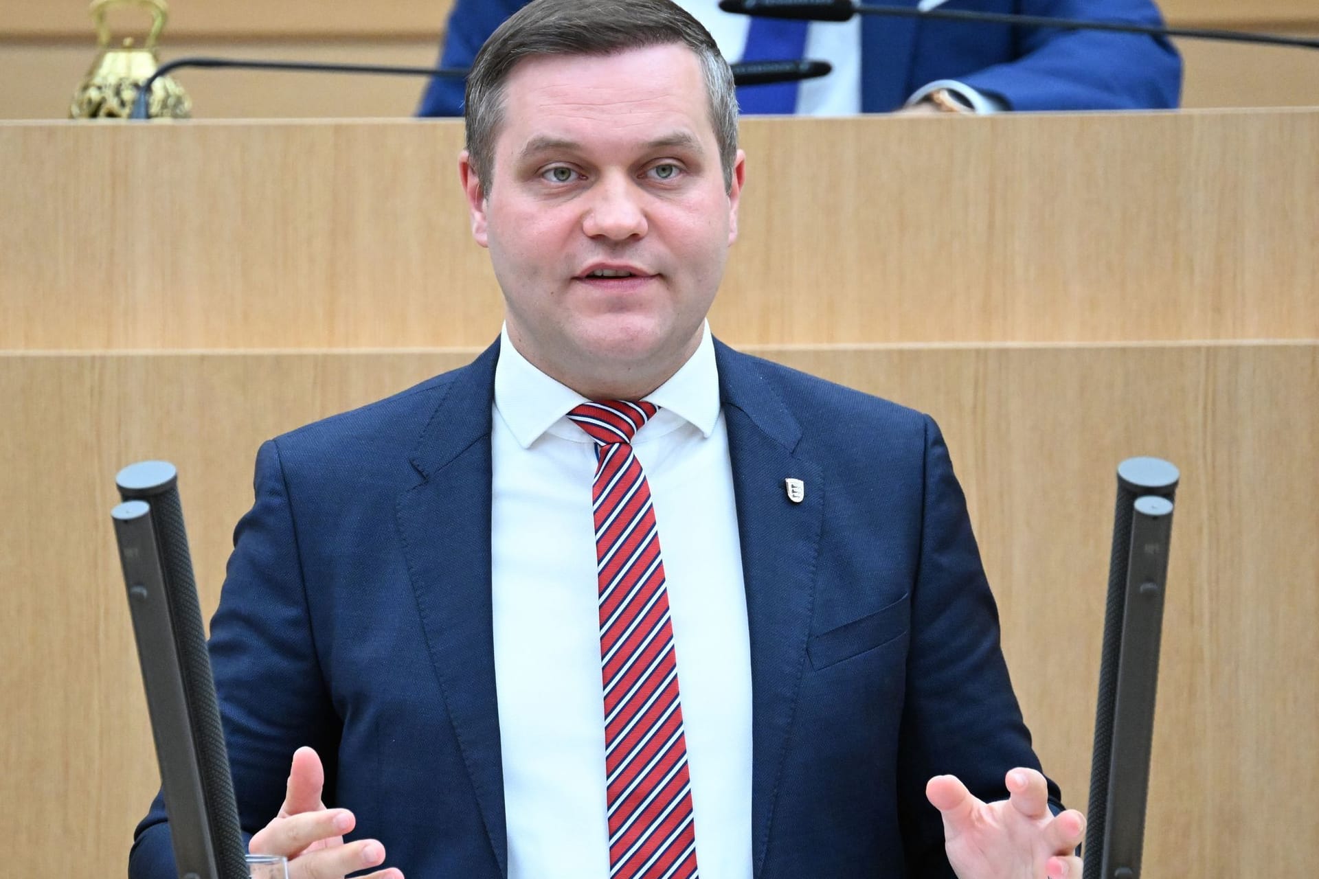 Landtagssitzung - Aussprache über den Etat