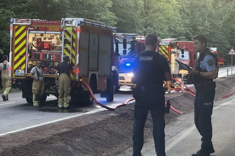 Am Abend waren 110 Einsatzkräfte der Feuerwehr vor Ort, um den Brand zu löschen.