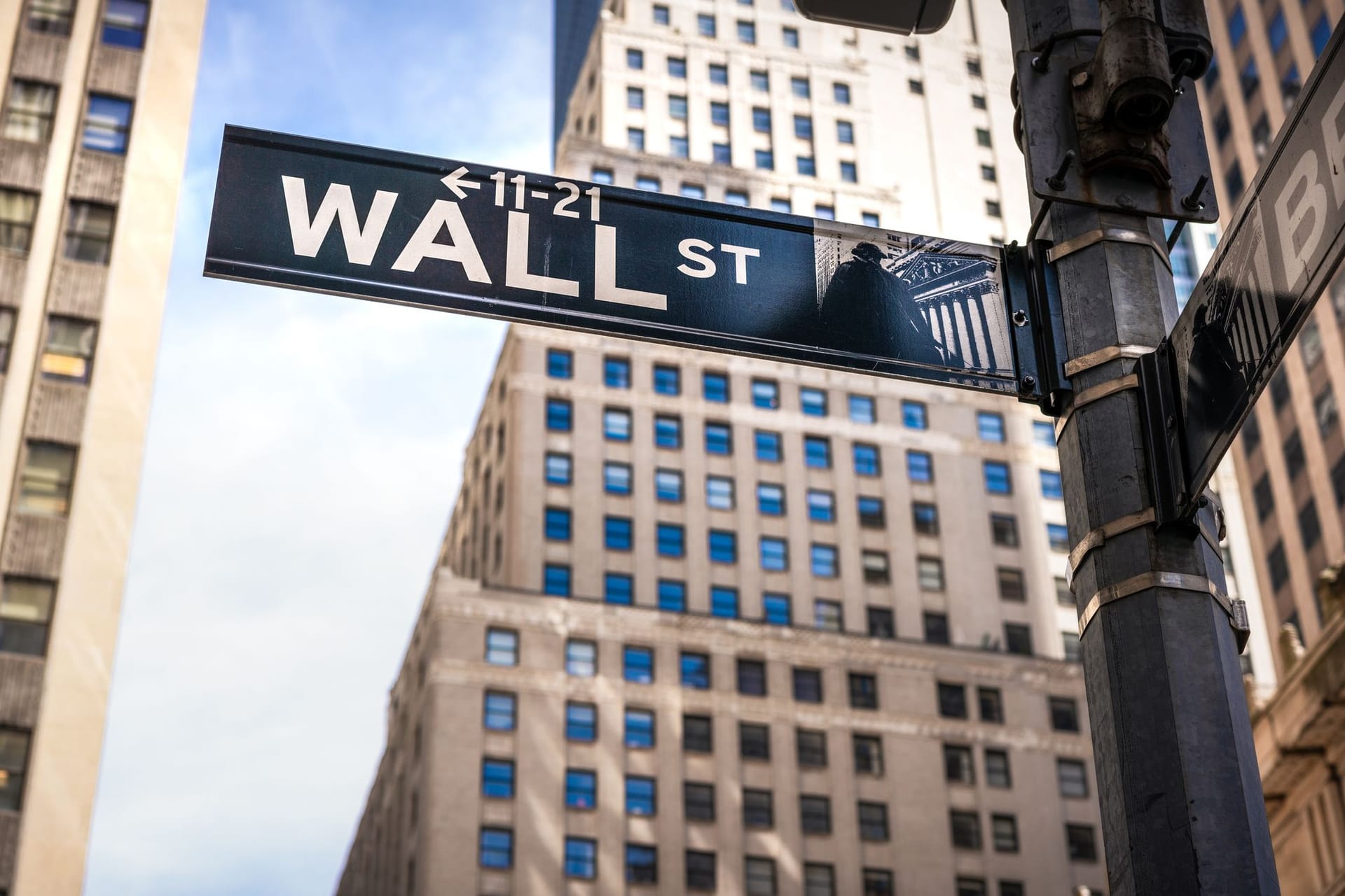 Wall Street in New York: Trotz Rekorden an den US-Börsen zeigen sich erste Schwächen.