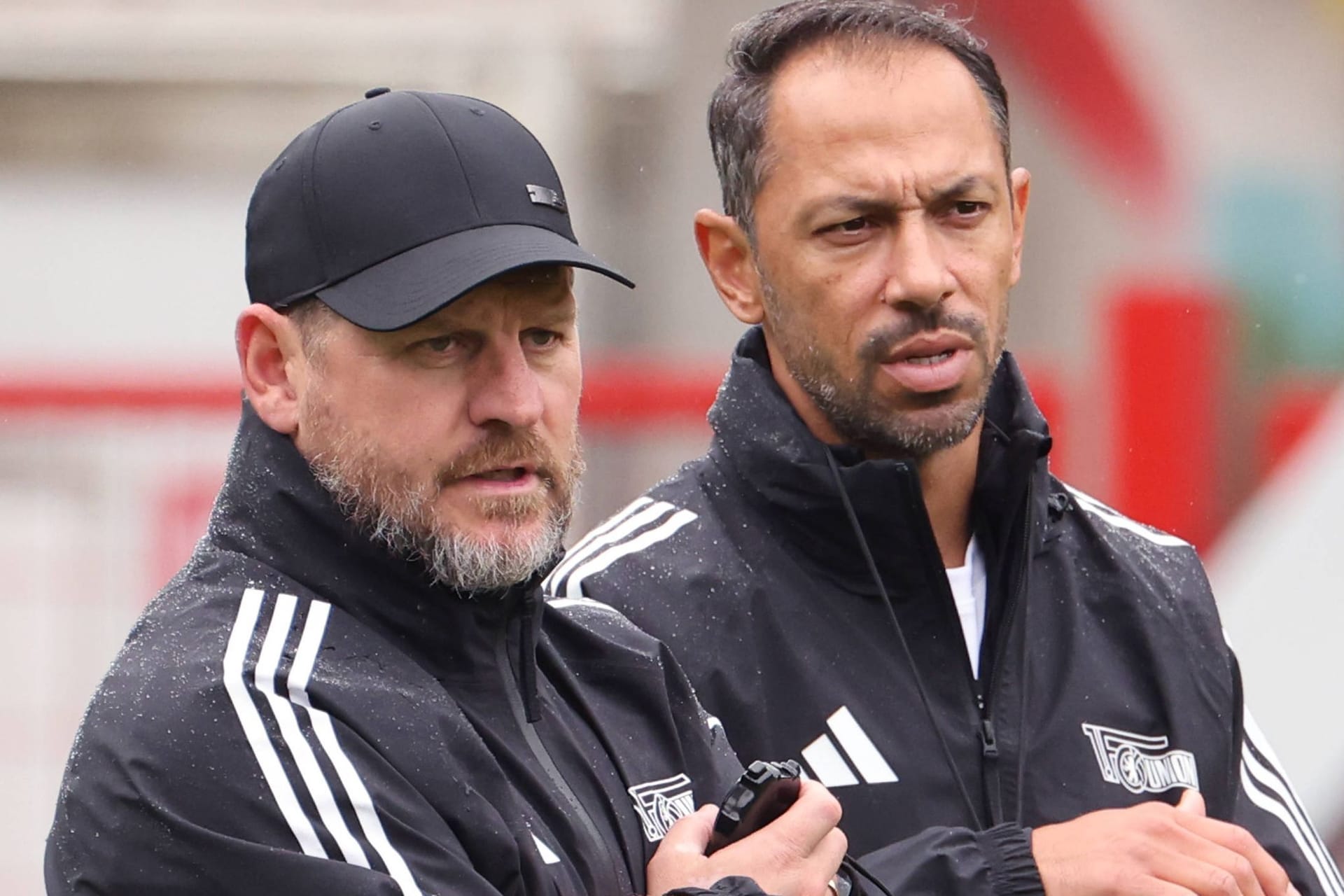 Union-Trainer Steffen Baumgart mit Co-Trainer Danilo de Souza: Los geht es in der neuen Bundesliga-Saison gegen Stuttgart. Union-Trainer Steffen Baumgart mit Co-Trainer Danilo de Souza: Los geht es in der neuen Bundesliga-Saison gegen Stuttgart.