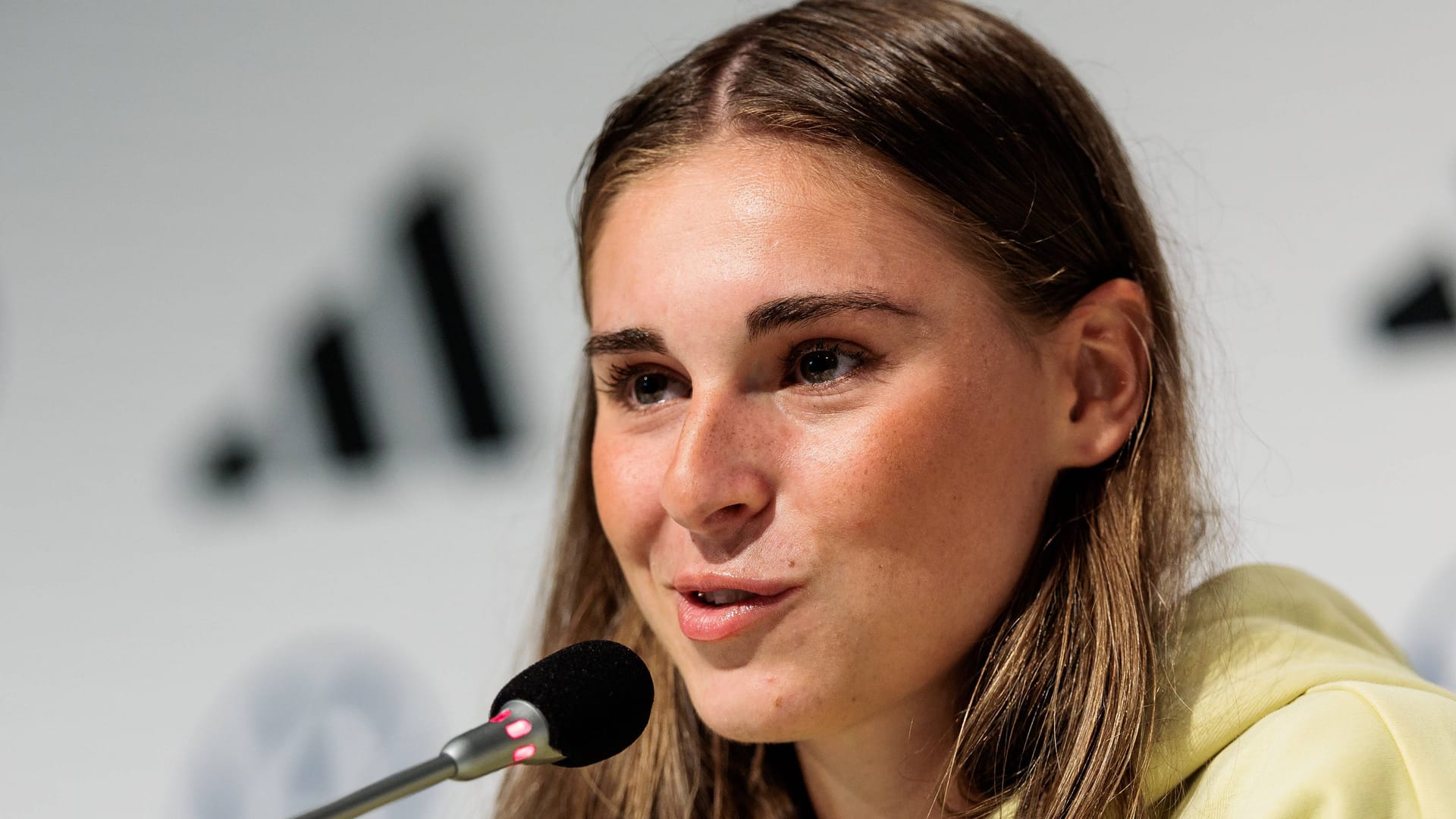 Jule Brand: Die Nationalspielerin ist nicht die strukturierteste Person.