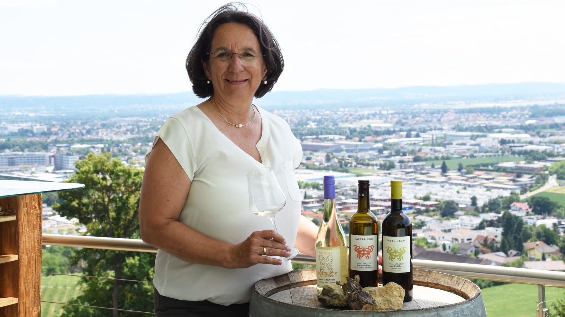 Von der Germanistin zur Winzerin: Gabriele Blaschitz und ihr Mann haben am Kehlberg denWeinanbau revitalisiert und produzieren den Grazer Stadtwein.