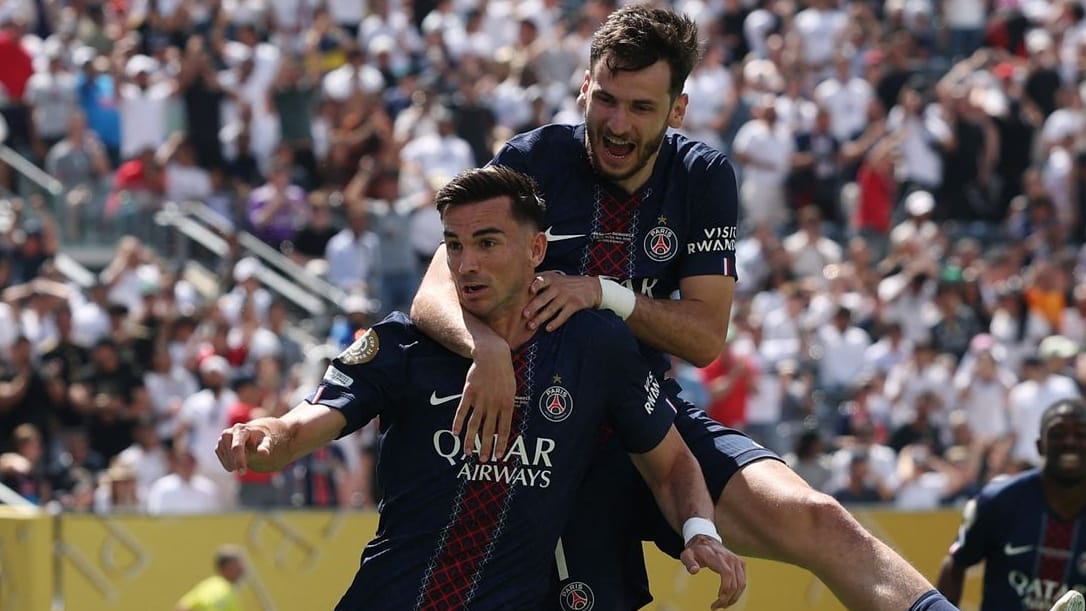 SOCCER-CLUB-PSG-RMA/