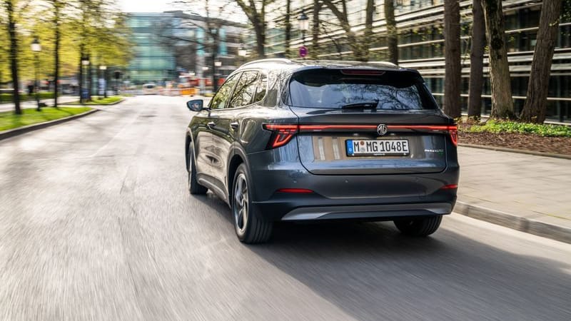 Mittelweg gefunden: Nicht zu hart und nicht zu weich ausgelegt – so taugt der MG für unaufgeregtes Fahren.