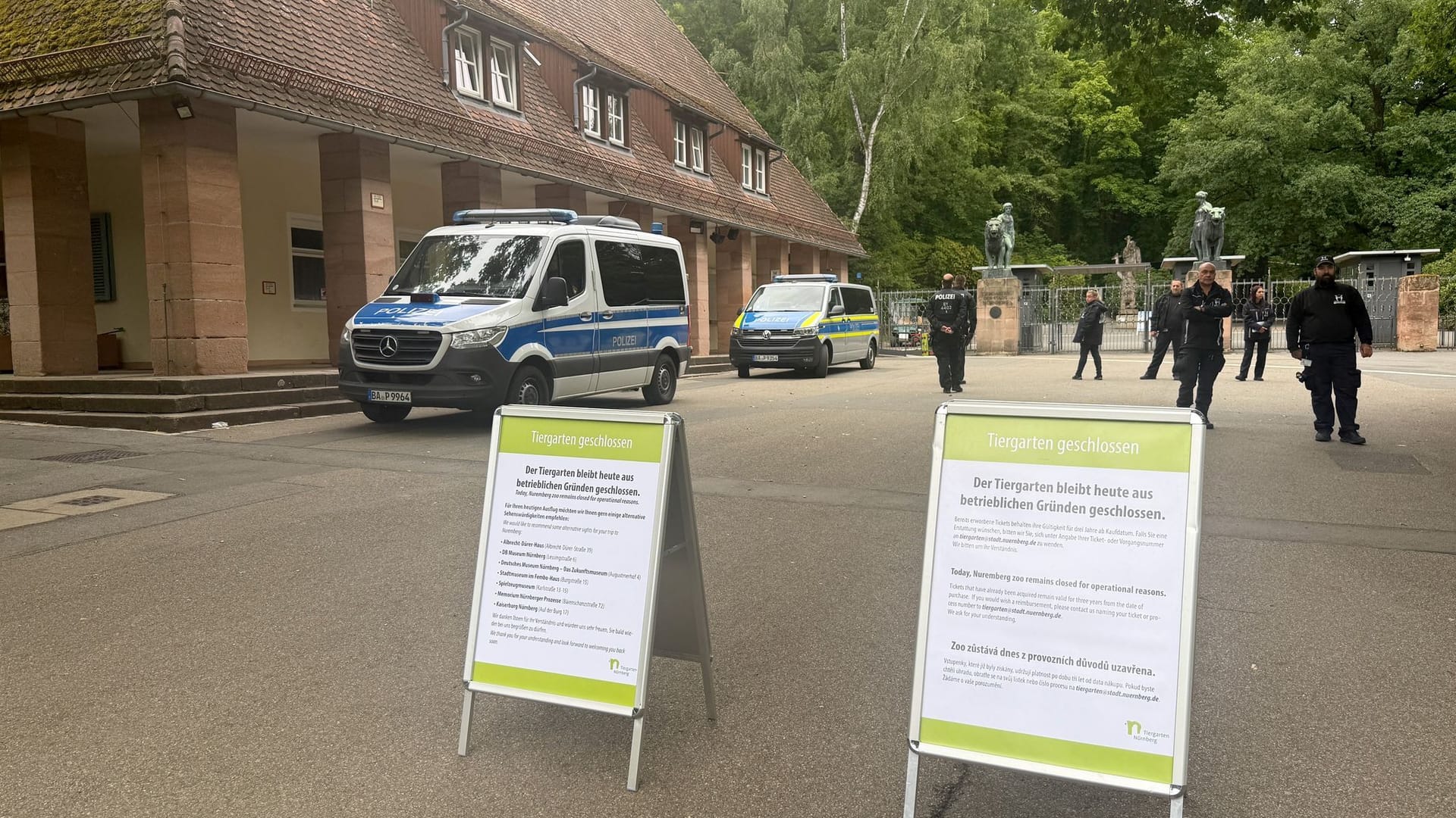 Debatte über Pavian-Tötung - Tiergarten ein Tag geschlossen
